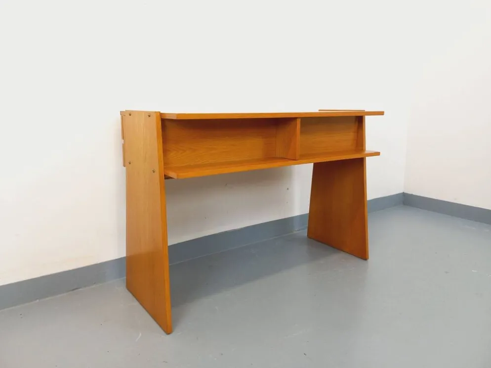 Bureau trapèze double-face vintage en bois de chêne des années 60