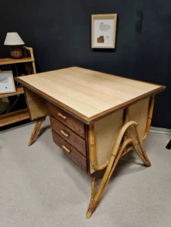 Bureau vintage