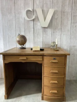 Bureau vintage