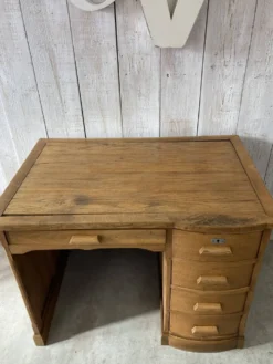 Bureau vintage