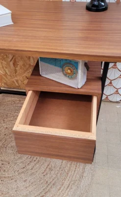 Bureau vintage