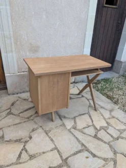 Bureau vintage