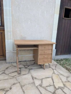 Bureau vintage