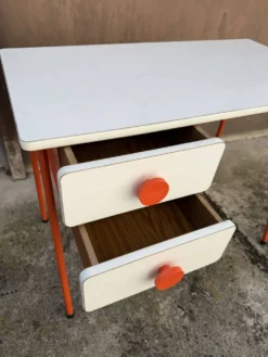 Bureau vintage