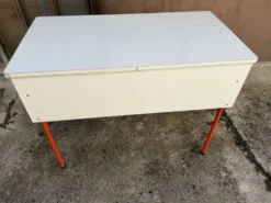 Bureau vintage
