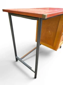 Bureau vintage années 50 en Formica rouge, bois et métal
