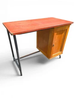 Bureau vintage années 50 en Formica rouge, bois et métal