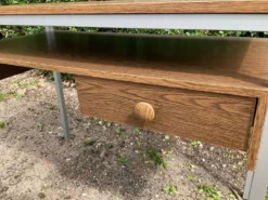 Bureau vintage des années 60-70