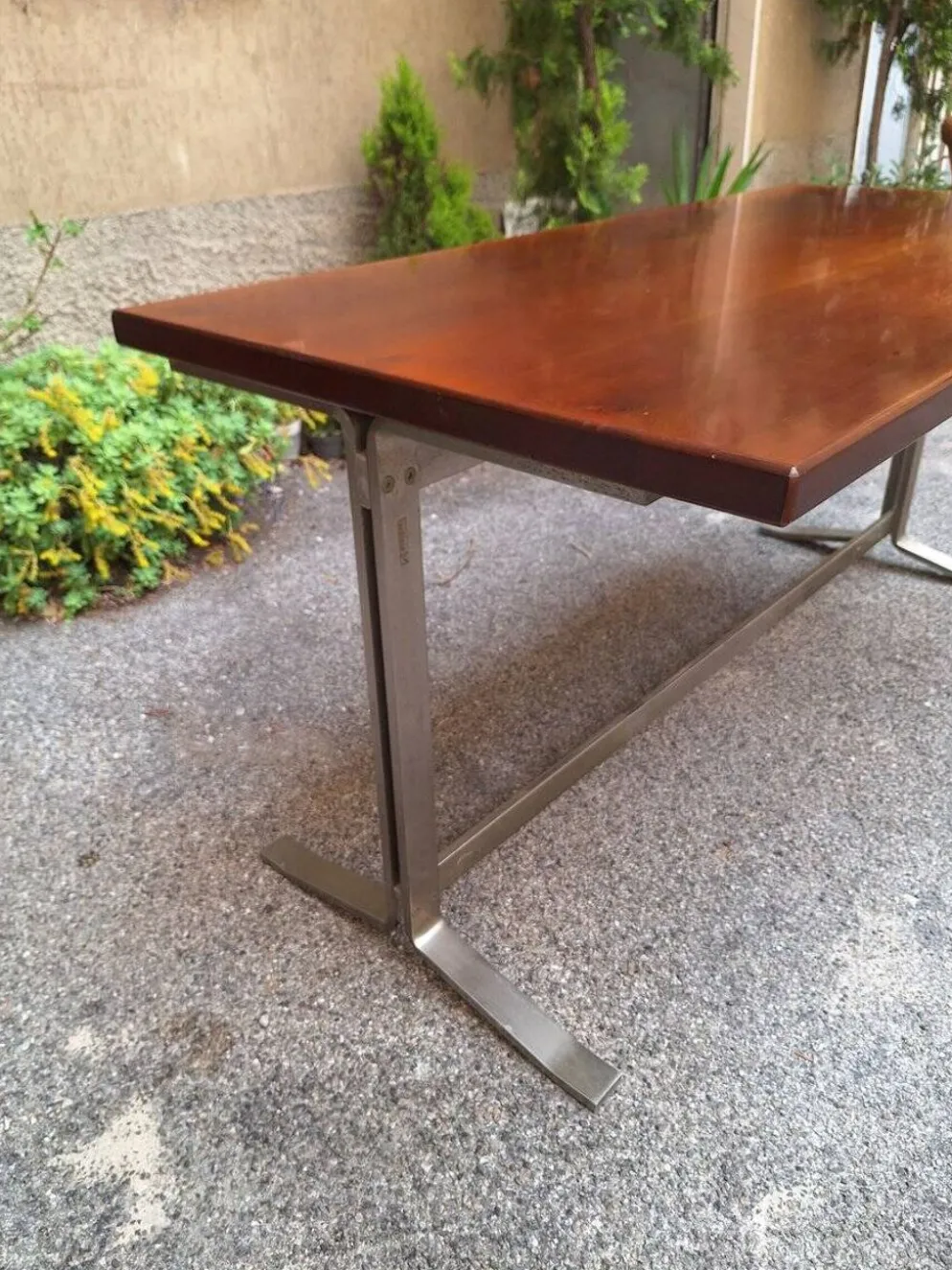Bureau vintage en bois et métal chromé par Gianno Moscatelli pour Formanova, années 1960.