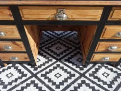 Bureau vintage en pin, restauré