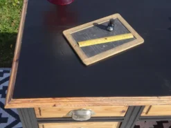 Bureau vintage en pin, restauré