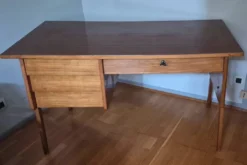 Bureau vintage en teck