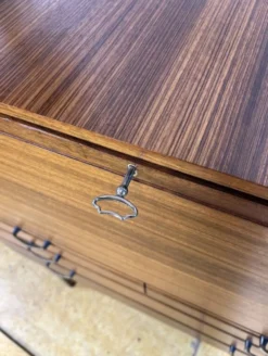Bureau vintage en teck rétro du milieu du siècle par Meredew 1960 Grand écritoire