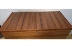 Bureau vintage en teck rétro du milieu du siècle par Meredew 1960 Grand écritoire
