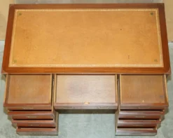 Bureau vintage Harrods Kennedy cuir style campagne militaire à caissons