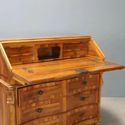 Cabinet ancien en bois de cerisier à abattant, 3 tiroirs, Italie, XXe siècle