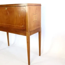 Cabinet années 40