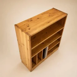 Cabinet audio en pin de style Maison Regain, années 1970