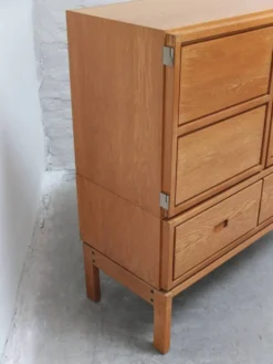 Cabinet bar décoratif 'N-Line' en chêne par P&J Neirinck, 1968