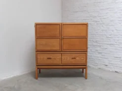Cabinet bar décoratif 'N-Line' en chêne par P&J Neirinck, 1968