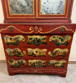 Cabinet bibliothéque Venitien style Louis XV en bois laqué
