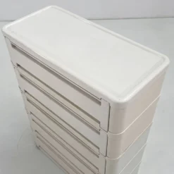 Cabinet blanc modèle “4964” par Olaf Von Bohr pour Kartell, 1970