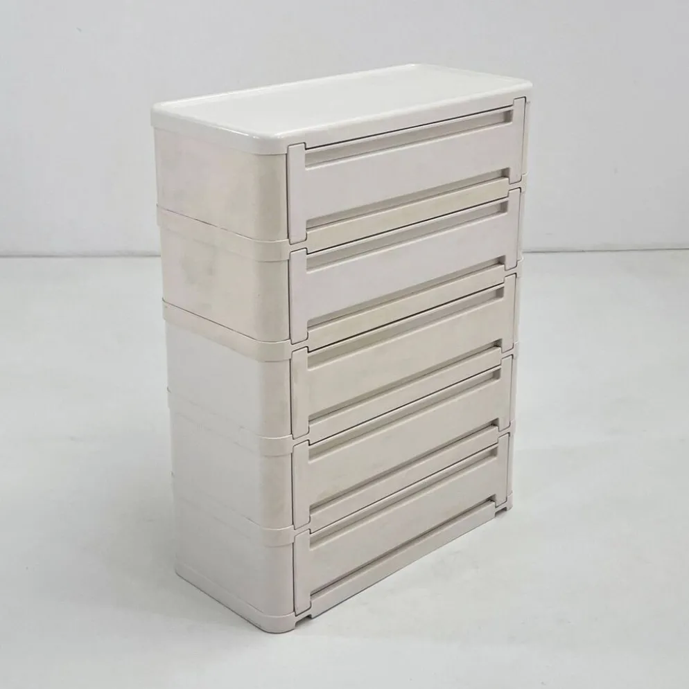 Cabinet blanc modèle “4964” par Olaf Von Bohr pour Kartell, 1970