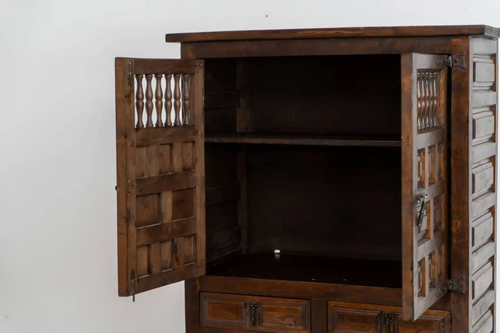 Cabinet brutaliste espagnol
