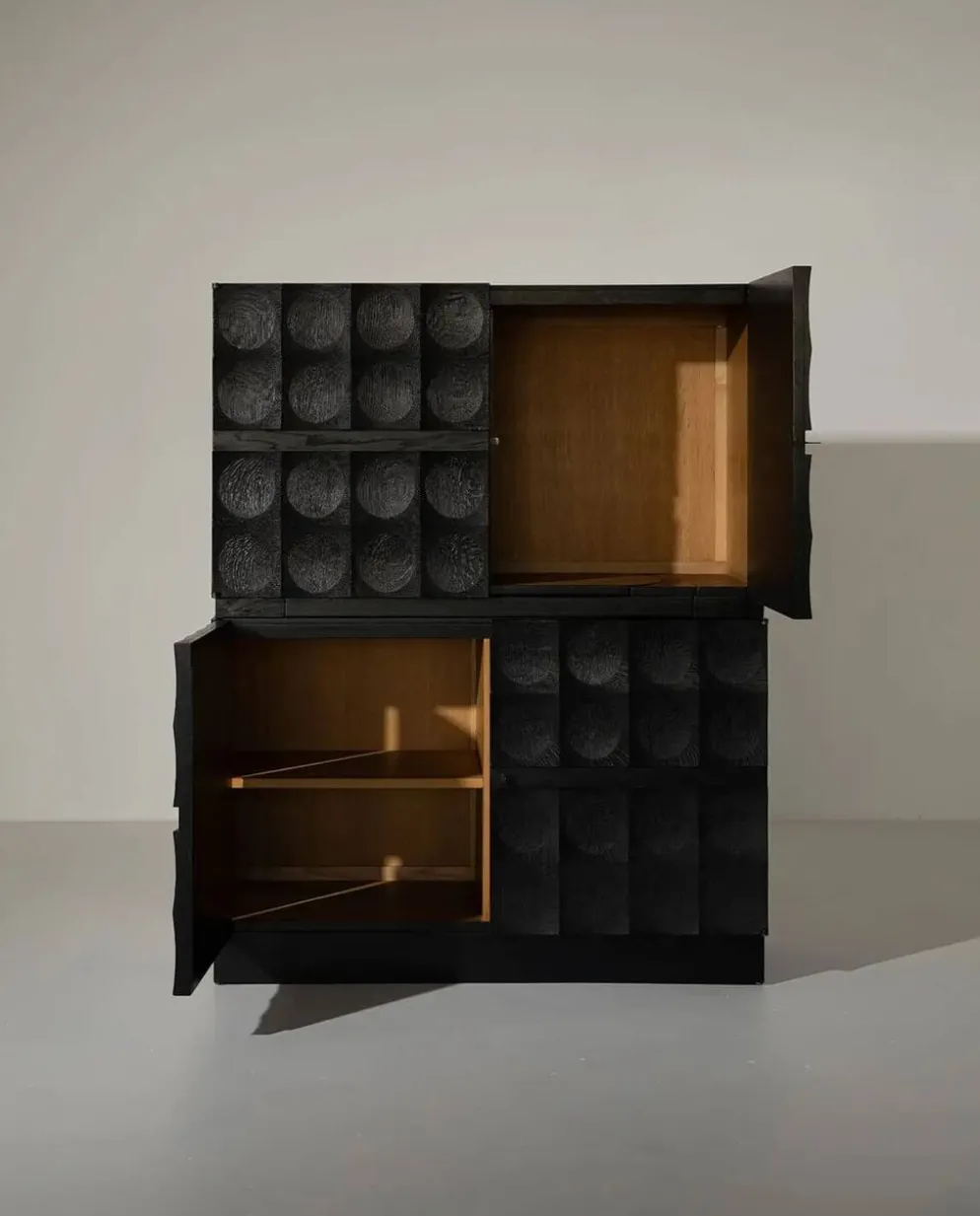 Cabinet brutaliste par J. Batenburg, Belgique années 1970