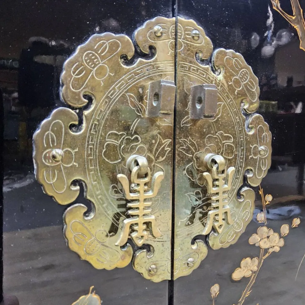 Cabinet d'affichage chinois vintage avec fleurs et oiseaux / Bohémien