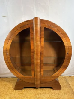 Cabinet d'affichage rond en globe Art Déco vintage en noyer figuré vers 1930
