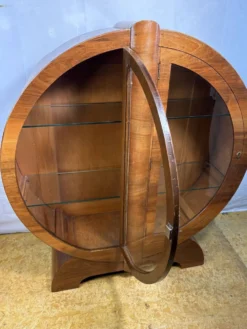 Cabinet d'affichage rond en globe Art Déco vintage en noyer figuré vers 1930