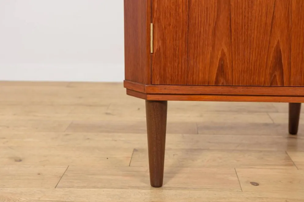 Cabinet d'angle en teck des années 1960, Danemark