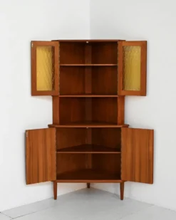 Cabinet d'angle en teck des années 1950