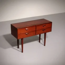 Cabinet danois par Kai Kristiansen pour FM Møbler, années 1960.