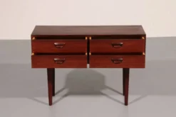 Cabinet danois par Kai Kristiansen pour FM Møbler, années 1960.