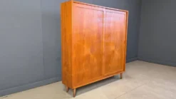 Cabinet danois par Poul Hundevad, années 60