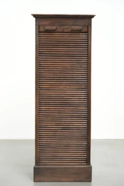 Cabinet d'archive antique anglais avec porte à enroulement en chêne du 20ème siècle