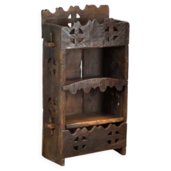 Cabinet d'art populaire roumain, vers 1950