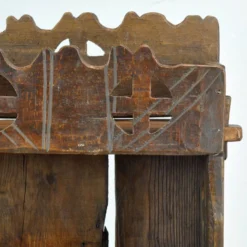 Cabinet d'art populaire roumain, vers 1950