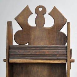 Cabinet d'art populaire roumain, vers 1950