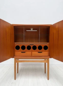 Cabinet de bar 'Bacchus' en teck vintage des années 1950 de Torbjørn Afdal, Norvège