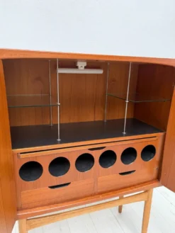 Cabinet de bar 'Bacchus' en teck vintage des années 1950 de Torbjørn Afdal, Norvège