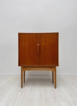 Cabinet de bar 'Bacchus' en teck vintage des années 1950 de Torbjørn Afdal, Norvège