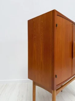 Cabinet de bar 'Bacchus' en teck vintage des années 1950 de Torbjørn Afdal, Norvège