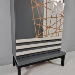 Cabinet de bar en hêtre, années 1970