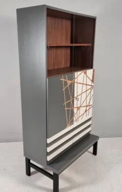Cabinet de bar en hêtre, années 1970