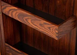 Cabinet de bar en palissandre danois par Illum Wikkelsø, années 1960