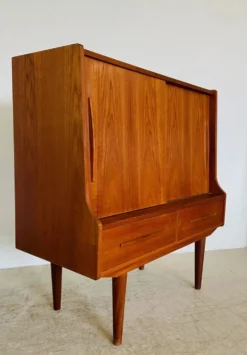 Cabinet de bar en teck danois vintage des années 1960