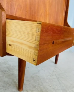 Cabinet de bar en teck danois vintage des années 1960